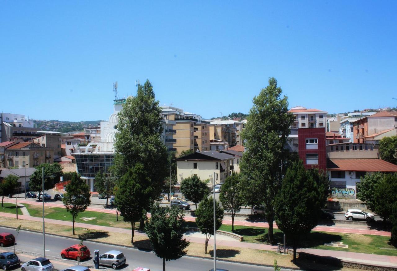Cosenza Luxury Apartment Exterior foto